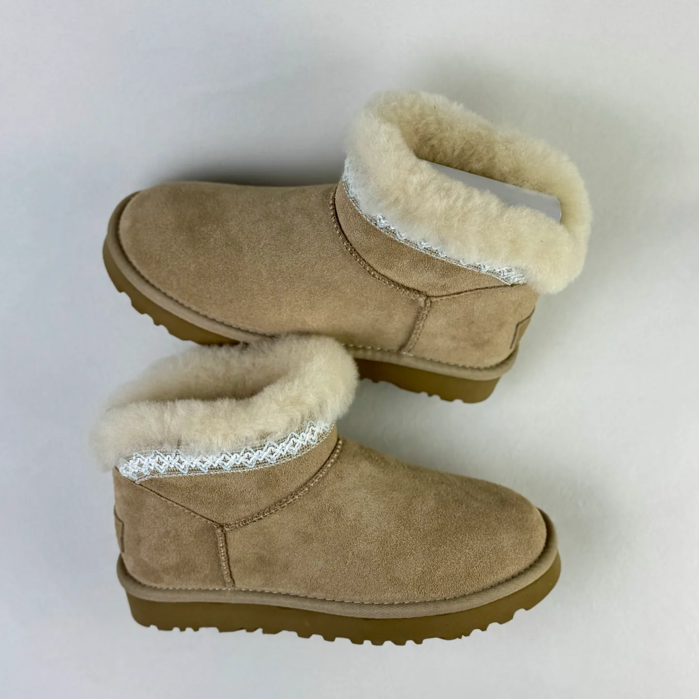 Local 💰560 Guangzhou top version ❗UGG Classic Novelty cow split leather fashionable round toe snow boots women’s style arrived